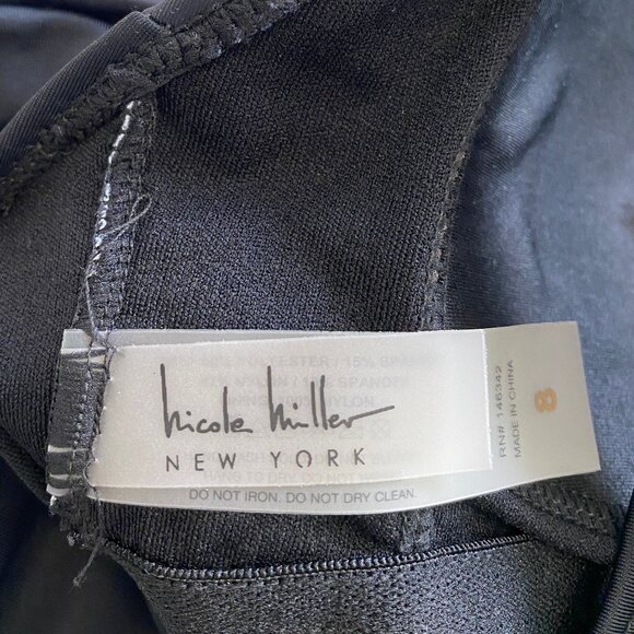 Nicole Miller square neck Parrot Print One Piece swimsuit size 8 - Picture 5 of 9